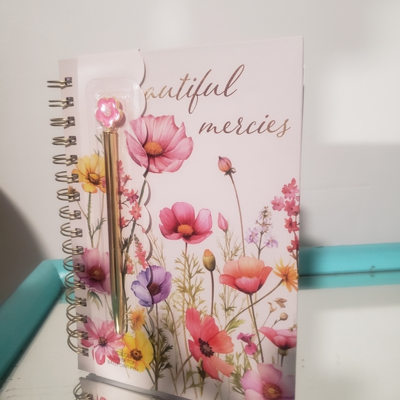 Floral Spiral Notebook with Pen - Picture 1 of 6